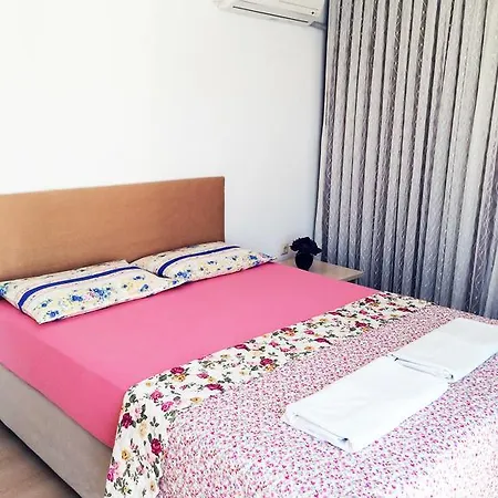 Avsa Belgin Konuk Evi Guest house Marmara Adasi