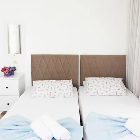 Guest house Avsa Belgin Konuk Evi *