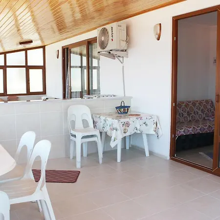 Avsa Belgin Konuk Evi