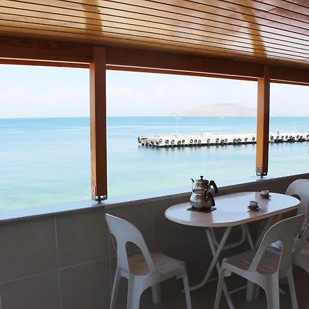 Avsa Belgin Konuk Evi Marmara Adasi